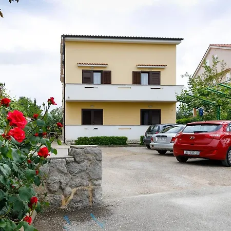 Sintic Apartamento Krk Town